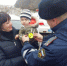 Ставропольские автоинспекторы оказали помощь женщине-водителю с двумя детьми - ГИБДД