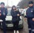 Ставропольские автоинспекторы оказали помощь женщине-водителю с двумя детьми - News.1777.Ru