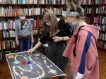 Подсказка: Наведите курсор на верхнюю часть правой или левой стороны картинки, для просмотра следующего или предыдущего изображения.Вы просматриваете изображения из статьи:Библиосумерки 2021