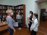 Подсказка: Наведите курсор на верхнюю часть правой или левой стороны картинки, для просмотра следующего или предыдущего изображения.Вы просматриваете изображения из статьи:Библиосумерки 2021