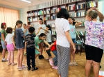 Подсказка: Наведите курсор на верхнюю часть правой или левой стороны картинки, для просмотра следующего или предыдущего изображения.Вы просматриваете изображения из статьи:Мы рисуем счастье