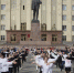 Тысяча школьников и чиновники собрались в центре Ставрополя на общегородской зарядке - Bloknot-Stavropol.Ru