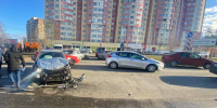 Два человека пострадали в ДТП на проспекте Кулакова в Ставрополе - Телеканал СвоёТВ