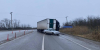 Желая развернуться, ДТП с грузовиком устроила водитель «десятки» на Ставрополье - Вечерний Ставрополь