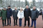 Поклонимся великим тем годам...