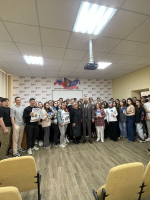 Работать со студенческой молодежью