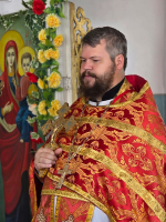 Престольный день отпраздновали в храме святого великомученика и целителя Пантелеимона поселка Коммунар
