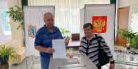 На избирательные участки продолжают активно идти избиратели - Единая Россия