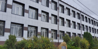 Партдесант «Единой России» ознакомился с ходом капремонта школы в Александровском округе - Единая Россия