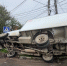 Автомобиль врезался в газовую трубу после столкновения с «Газелью» на Ставрополье - Телеканал СвоёТВ