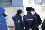 Кошмарившых район Ставрополя молодых людей нашли и забрали в отдел полиции