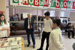 Алексей Лавриненко встретился с советскими детьми