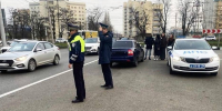 Автомобили двоих должников в Ставрополе отправили на штрафстоянку во время рейда - Телеканал СвоёТВ