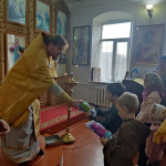 Подарки к празднику святителя Николая Чудотворца получили воспитанники воскресных групп приходов Ольгинского благочиния