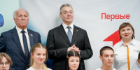ГУБЕРНАТОР СТАВРОПОЛЬЯ ОТКРЫЛ ОТРЕМОНТИРОВАННУЮ ШКОЛУ В ИПАТОВСКОМ ОКРУГЕ - Губернатор