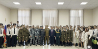 Сотрудники Росгвардии провели урок мужества для студентов железнодорожного колледжа в Минеральных Водах - Росгвардия