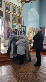 В храме преподобного Серафима Саровского села Труновского собором духовенства Донского благочиния совершена Литургия Преждеосвященных Даров