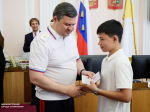 Юные жители Ставрополя получили паспорта накануне Дня России