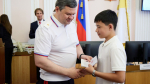 Юные жители Ставрополя получили паспорта накануне Дня России