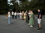 Жители и гости Ставрополя познакомились с купеческой историей города на вечерней экскурсии.
