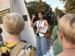 Жители и гости Ставрополя познакомились с купеческой историей города на вечерней экскурсии.