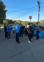 Молодые гандболисты навели порядок в огороде у пенсионерки из Ставрополя