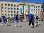 Торжественная церемония возложения прошла на Аллее Почетных граждан Ставрополя.